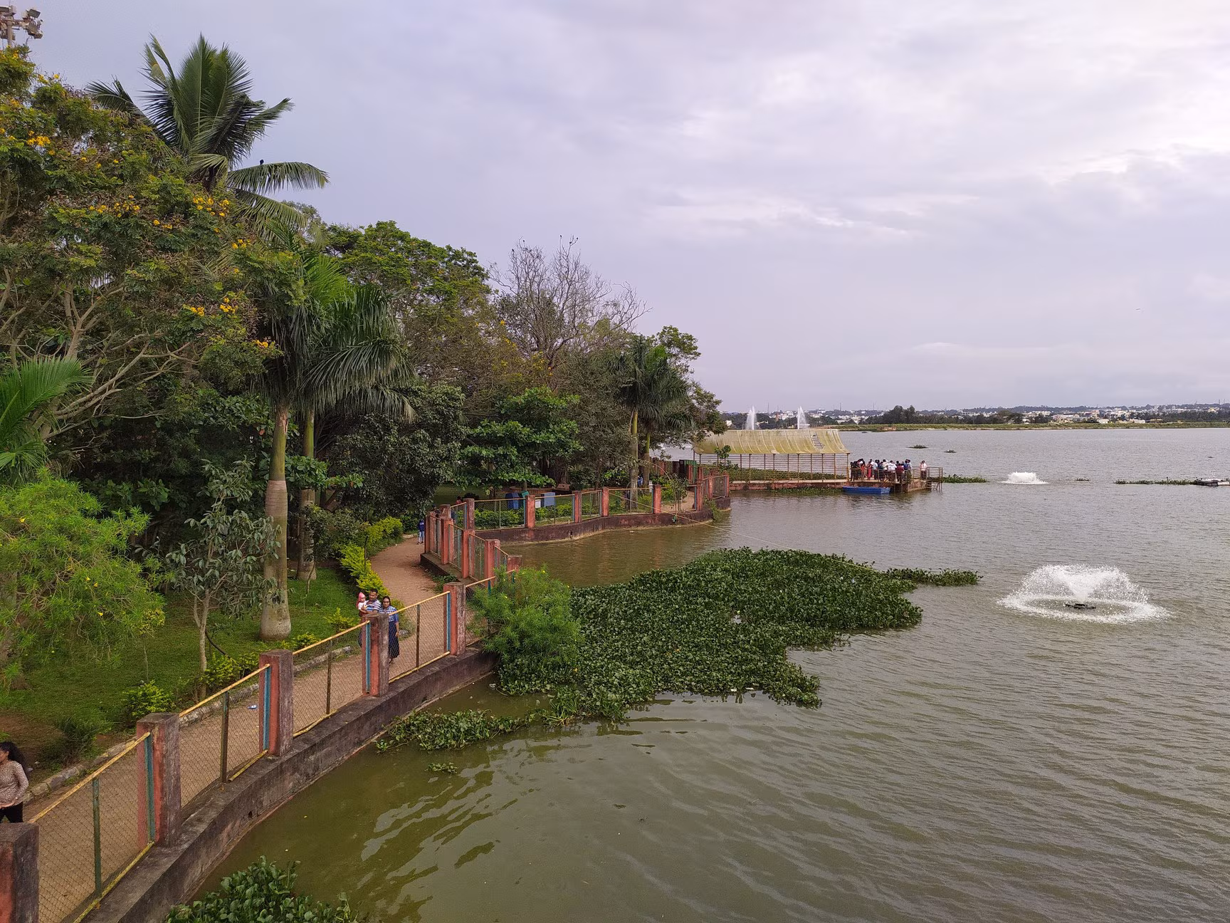 Unkal lake